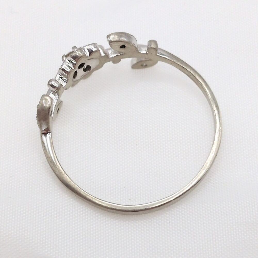 Sterling Silver 925 Crystal CZ Flower Ring Thin Band Size 11.25 2.07g - Picture 3 of 7
